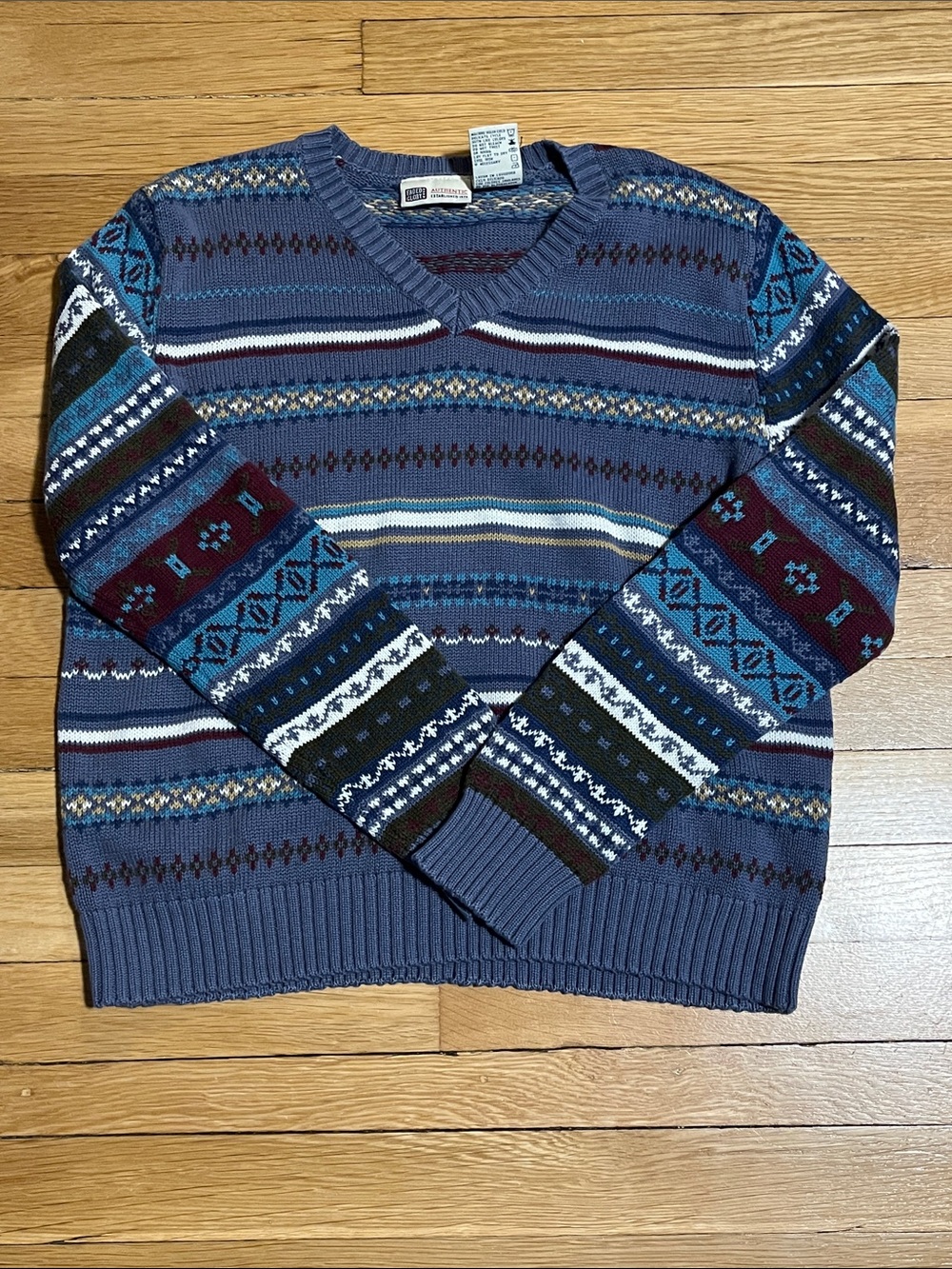 Faded Glory Blue Multicolor Fair Isle V-Neck Sweater
